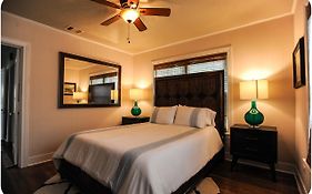 The Coyle Cabin - Close To Downtown, Stadiums, U Of H, Med Center